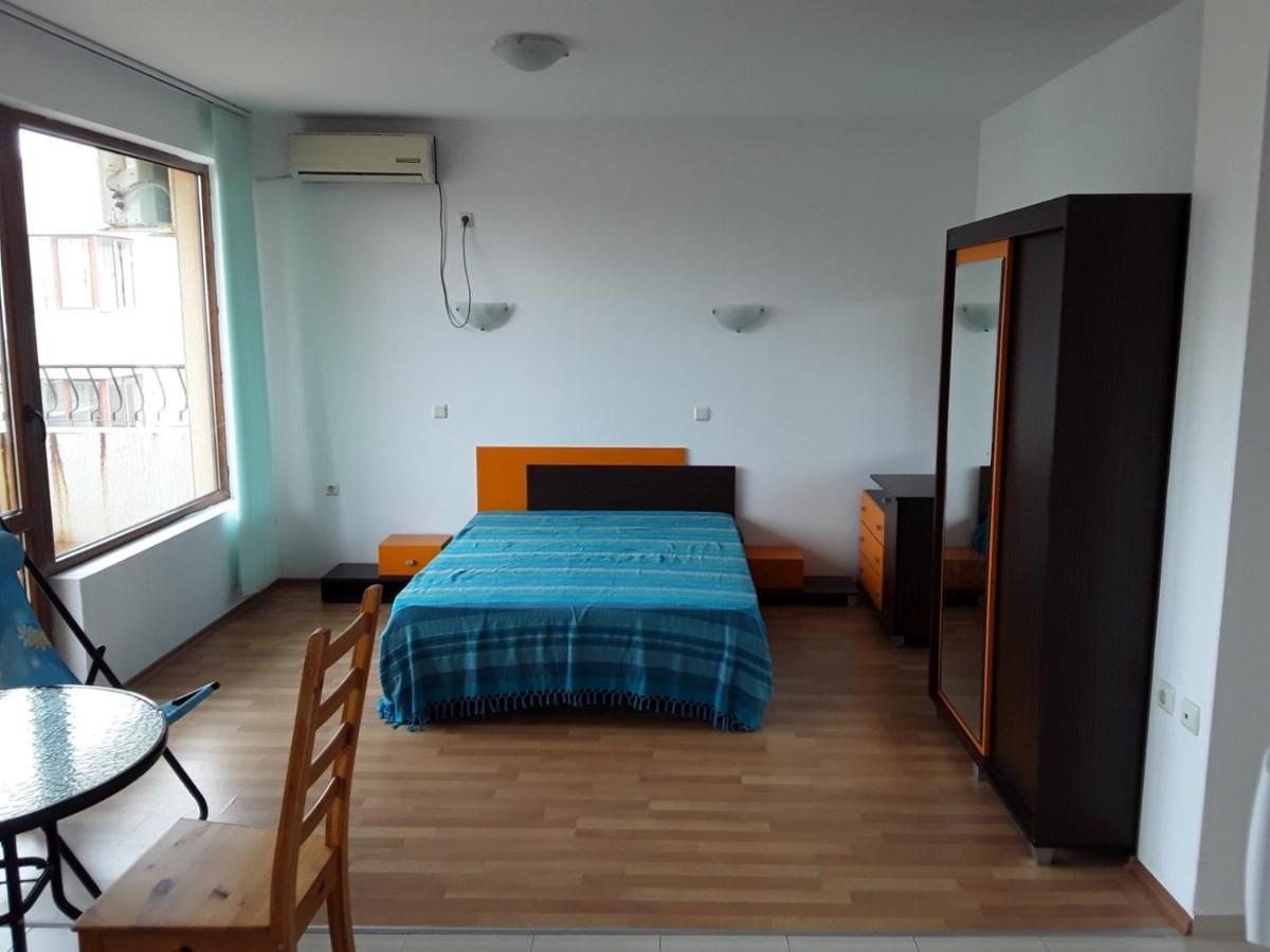 Apartment Comfort Sunny Beach Ngoại thất bức ảnh